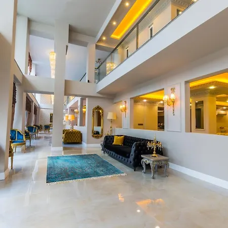 Otel Real King Residance 4*