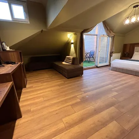 Real King Residance Hotel