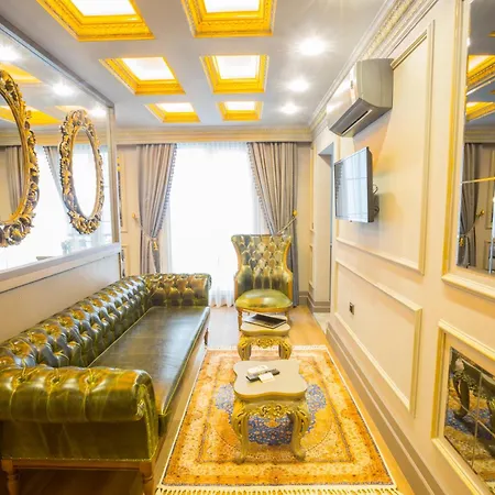 Real King Residance 4*