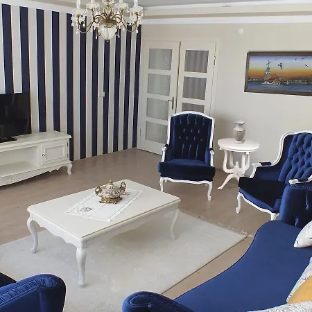 Real King Residance Отель