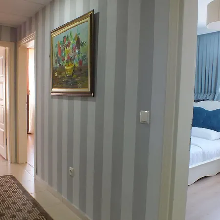 Отель Real King Residance