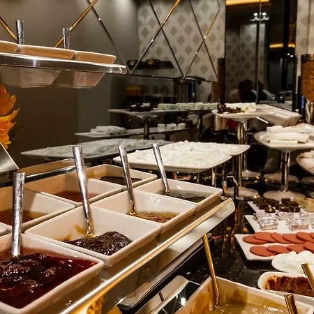 Real King Residance Hotel