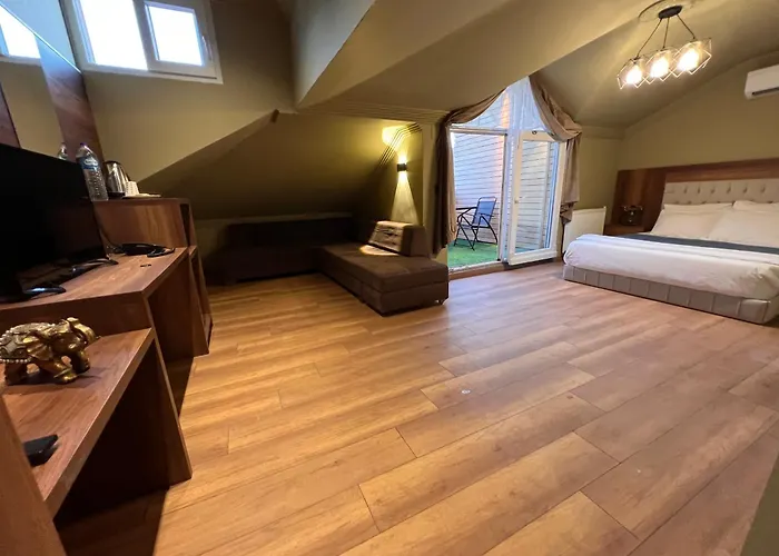 Real King Residance Otel