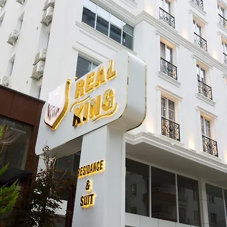 ホテル Real King