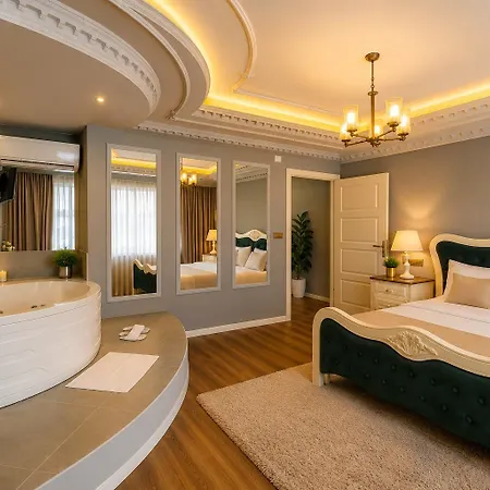 Hotel Real King Residance 4*