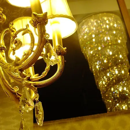 Real King Residance فندق