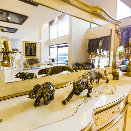 فندق Real King Residance