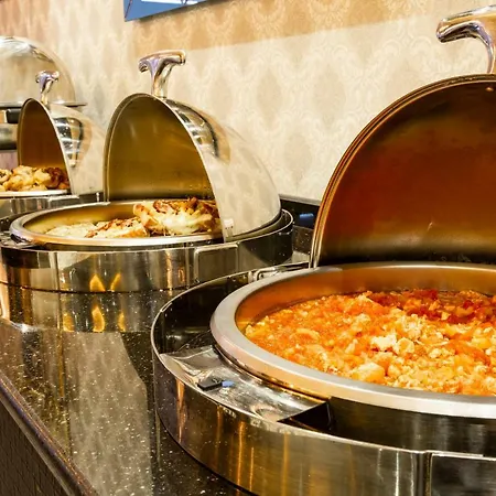 فندق Real King Residance