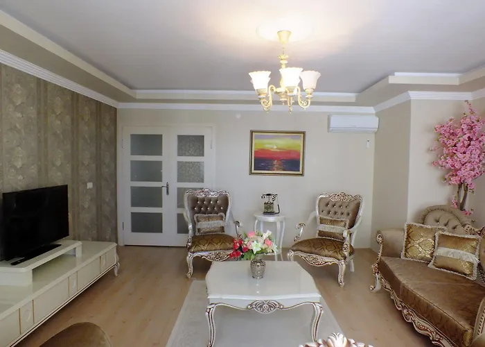 Real King Residance Hotel